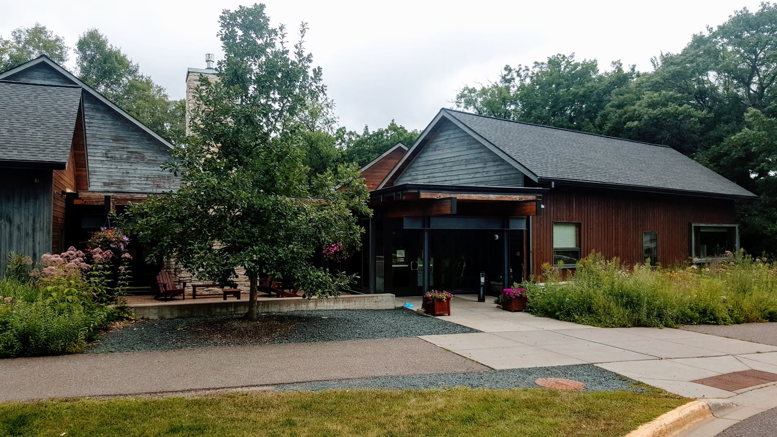 Main Entrance to the Discovery Center
